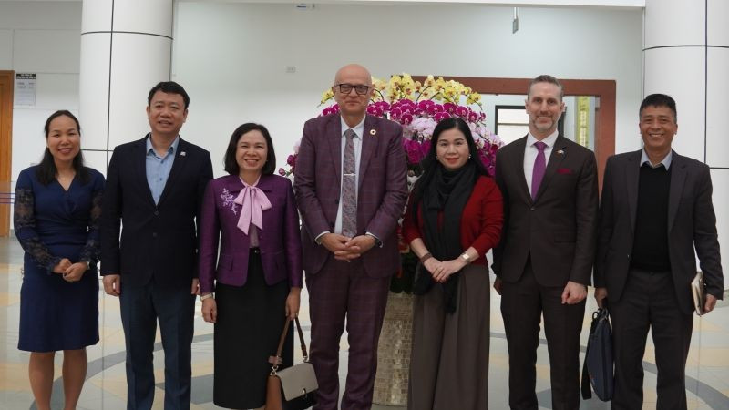 Việt Nam đã đạt nhiều bước tiến quan trọng trong cải thiện các chỉ số y tế và thúc đẩy bình đẳng giới